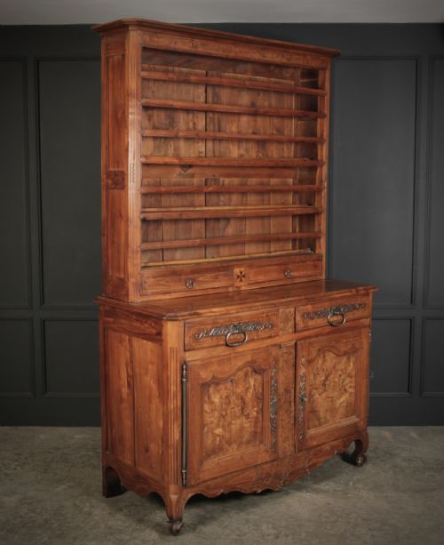LARGE 18TH CENTURY CHERRYWOOD WALNUT DRESSER - ADDITIONAL PHOTO 6
