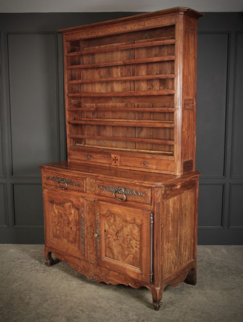 LARGE 18TH CENTURY CHERRYWOOD WALNUT DRESSER - ADDITIONAL PHOTO 10