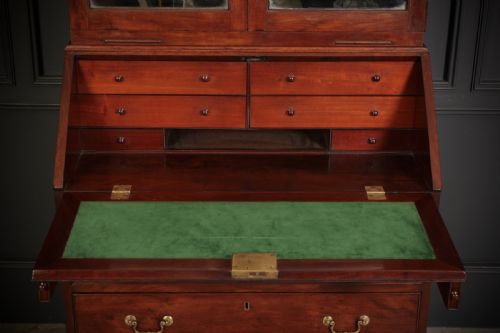 GEORGE III MAHOGANY BUREAU BOOKCASE - ADDITIONAL PHOTO 2
