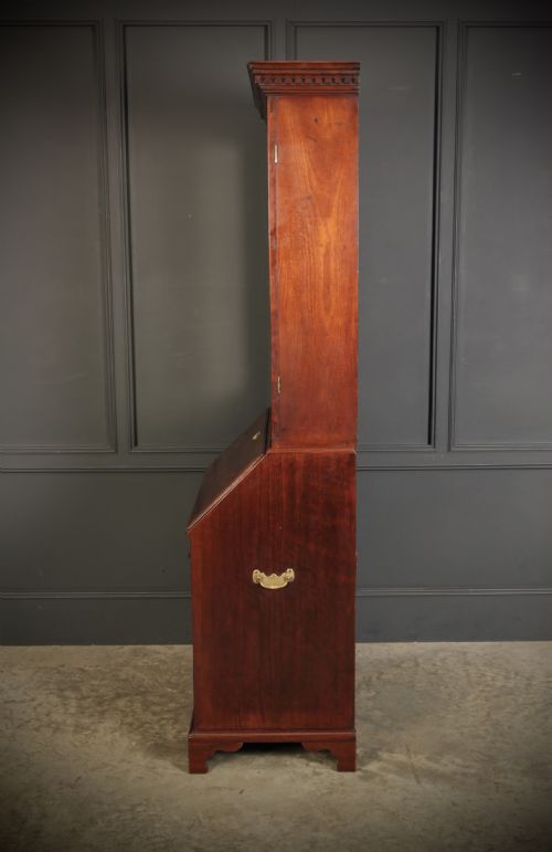 GEORGE III MAHOGANY BUREAU BOOKCASE - ADDITIONAL PHOTO 6