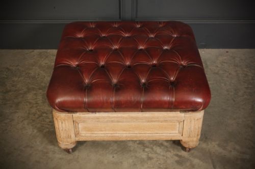 VICTORIAN LIGHT OAK BUTTONED LEATHER FOOTSTOOL - ADDITIONAL PHOTO 2