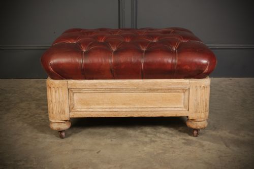 VICTORIAN LIGHT OAK BUTTONED LEATHER FOOTSTOOL - ADDITIONAL PHOTO 3