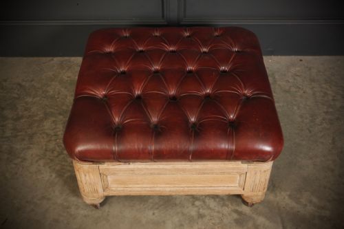 VICTORIAN LIGHT OAK BUTTONED LEATHER FOOTSTOOL - ADDITIONAL PHOTO 4