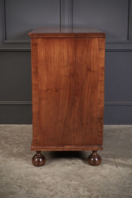 QUEEN ANNE WALNUT CHEST OF DRAWERS - ADDITIONAL PHOTO 10