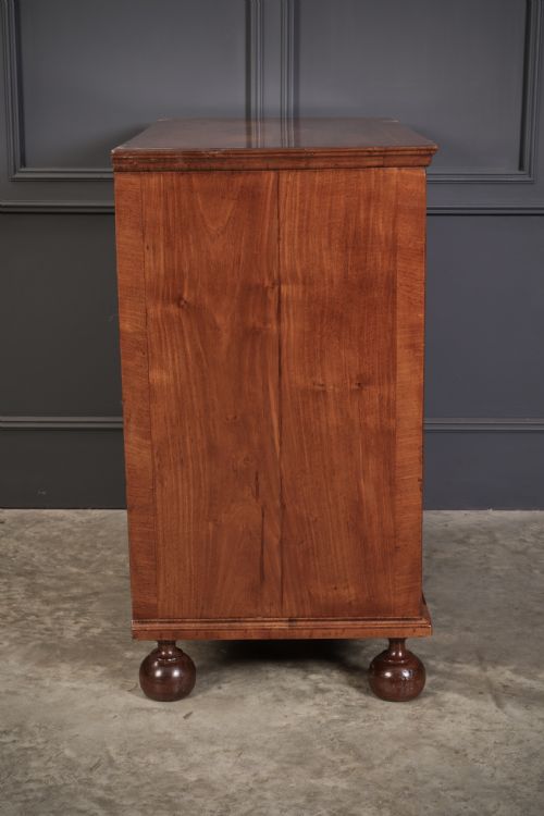 QUEEN ANNE WALNUT CHEST OF DRAWERS - ADDITIONAL PHOTO 13