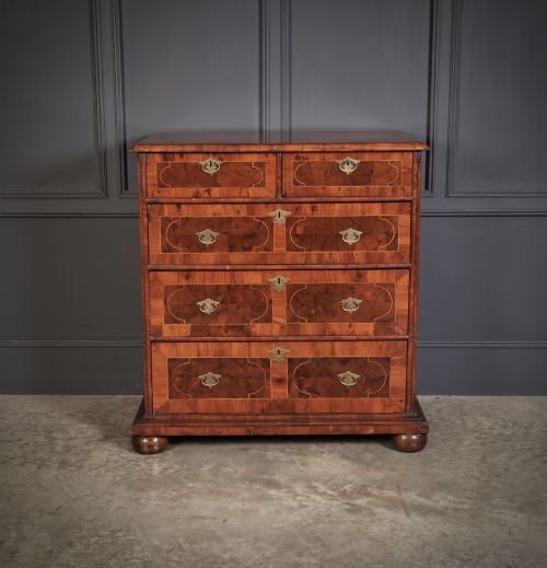 WILLIAM MARY OYSTER VENEERED CHEST OF DRAWERS - ADDITIONAL PHOTO 3