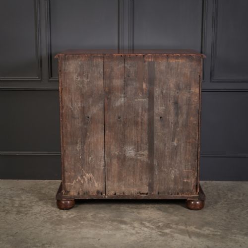 WILLIAM MARY OYSTER VENEERED CHEST OF DRAWERS - ADDITIONAL PHOTO 12
