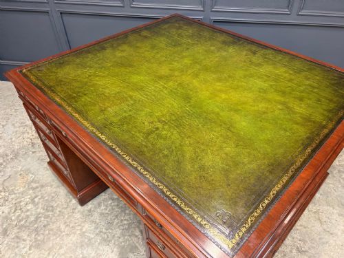 LARGE VICTORIAN MAHOGANY PARTNERS DESK - ADDITIONAL PHOTO 5