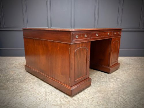 LARGE VICTORIAN MAHOGANY PARTNERS DESK - ADDITIONAL PHOTO 10