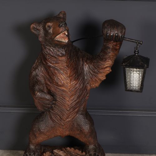 CARVED WOOD BLACK FOREST BEAR LAMP - ADDITIONAL PHOTO 2