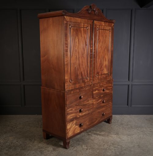 LATE REGENCY MAHOGANY LINEN PRESS CUPBOARD - ADDITIONAL PHOTO 2
