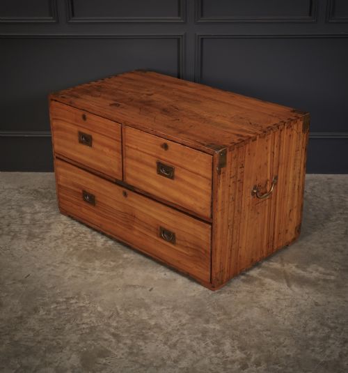 LOW CAMPHOR WOOD CAMPAIGN CHEST - ADDITIONAL PHOTO 2