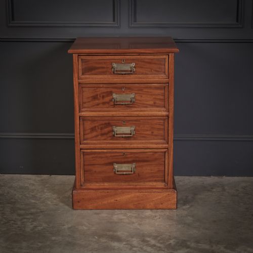 LARGE PAIR OF VICTORIAN MAHOGANY BEDSIDE CHESTS - ADDITIONAL PHOTO 2