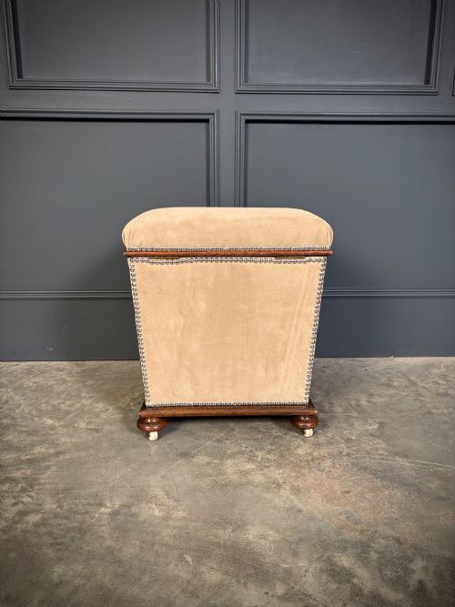 PAIR OF REGENCY OTTOMAN STOOLS - ADDITIONAL PHOTO 10