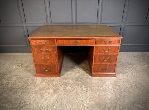 LARGE VICTORIAN WALNUT PARTNERS DESK - ADDITIONAL PHOTO 7