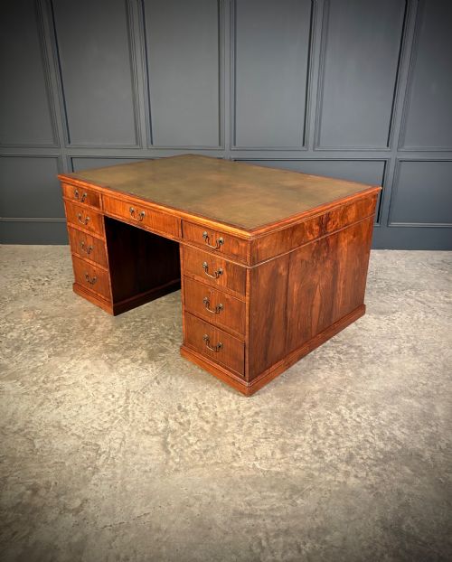 LARGE VICTORIAN WALNUT PARTNERS DESK - ADDITIONAL PHOTO 16