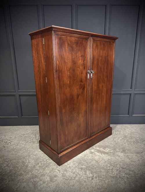 MAHOGANY COMPACTUM WARDROBE - ADDITIONAL PHOTO 2