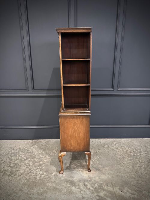 SMALL QUEEN ANNE STYLE WALNUT BOOKCASE - ADDITIONAL PHOTO 11