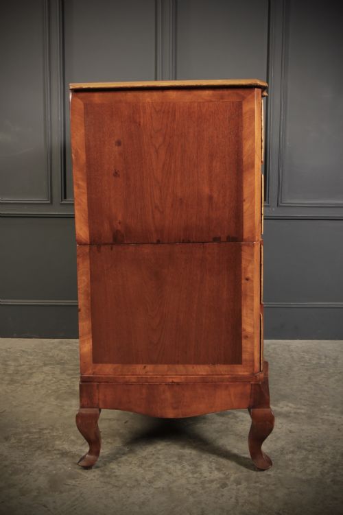LARGE WALNUT SERPENTINE SHAPED CHEST - ADDITIONAL PHOTO 11