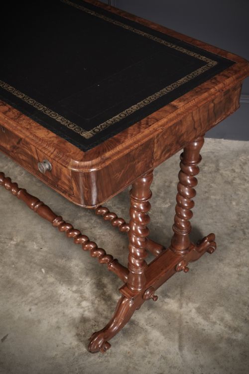 VICTORIAN WALNUT LIBRARY WRITING TABLE - ADDITIONAL PHOTO 5