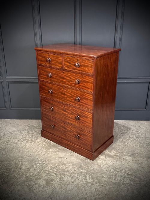 VICTORIAN MAHOGANY CHEST OF DRAWERS - ADDITIONAL PHOTO 3