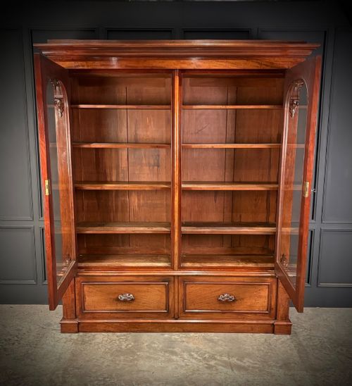 LARGE VICTORIAN MAHOGANY GLAZED BOOKCASE - ADDITIONAL PHOTO 4