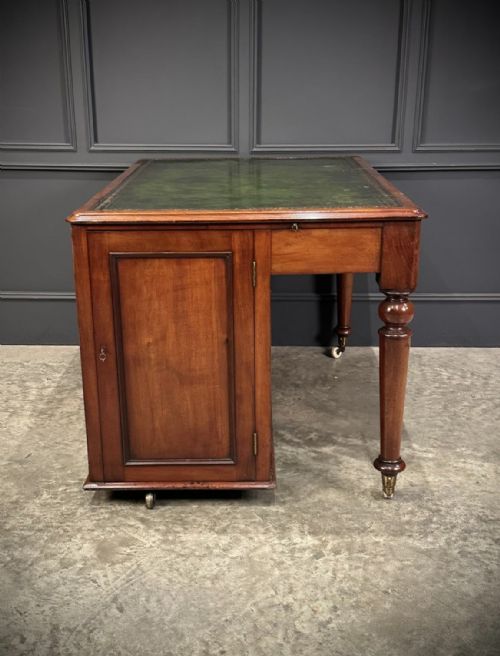 RARE VICTORIAN MAHOGANY SPECIMEN DESK - ADDITIONAL PHOTO 11