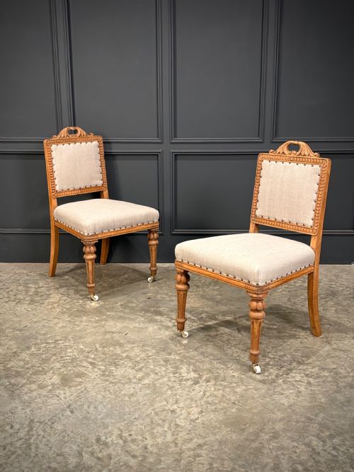 SET OF SIX CARVED BLEACHED OAK DINING CHAIRS - ADDITIONAL PHOTO 2