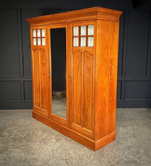 EDWARDIAN SATINWOOD TRIPLE WARDROBE - ADDITIONAL PHOTO 3