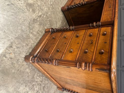VICTORIAN FIGURED WALNUT DESK - ADDITIONAL PHOTO 10
