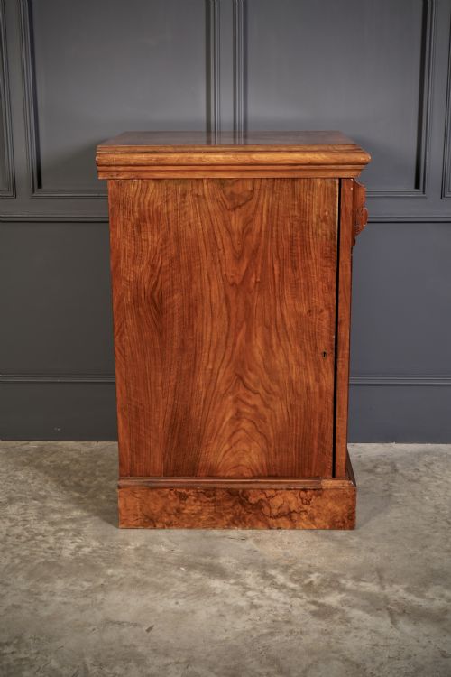 LARGE PAIR OF ENGLISH FIGURED WALNUT PEDESTAL CABINETS - ADDITIONAL PHOTO 12