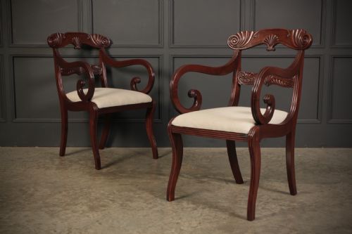 SET OF 8 REGENCY MAHOGANY DINING CHAIRS - ADDITIONAL PHOTO 15