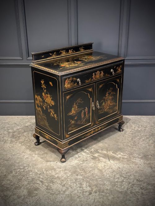 CHINOISERIE BLACK LACQUERED JAPANNED SIDE CABINET - ADDITIONAL PHOTO 1