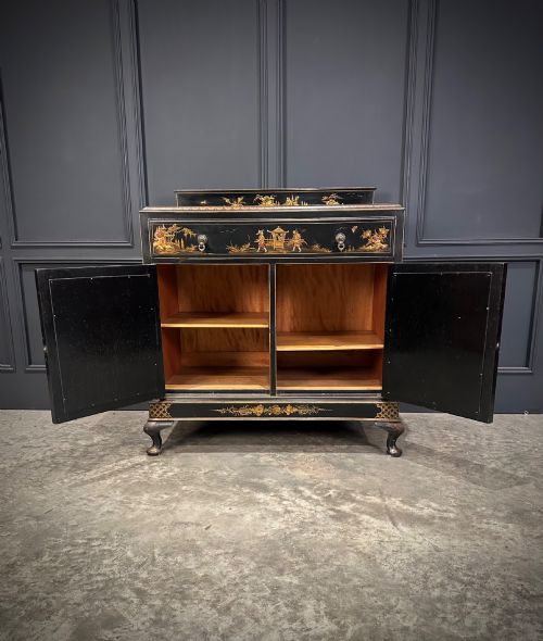 CHINOISERIE BLACK LACQUERED JAPANNED SIDE CABINET - ADDITIONAL PHOTO 4
