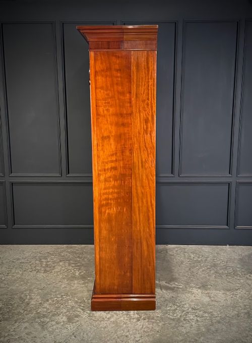 VICTORIAN MAHOGANY DOUBLE WARDROBE - ADDITIONAL PHOTO 7