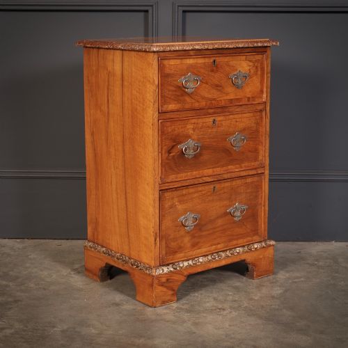 PAIR OF WALNUT BEDSIDE CHESTS - ADDITIONAL PHOTO 2