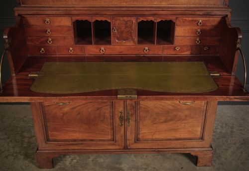 18TH CENTURY MAHOGANY TALLBOY SECRTAIRE CHEST ON CHEST - ADDITIONAL PHOTO 3