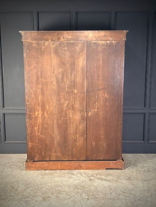WILLIAM IV MAHOGANY WARDROBE - ADDITIONAL PHOTO 4