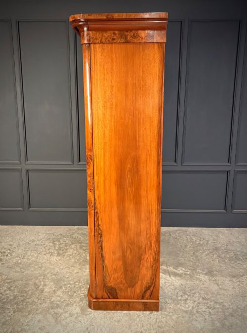 SUPERB VICTORIAN FIGURED WALNUT WARDROBE - ADDITIONAL PHOTO 2
