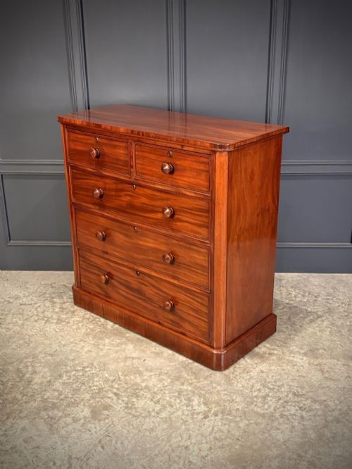 VICTORIAN MAHOGANY CHEST OF DRAWERS - ADDITIONAL PHOTO 7