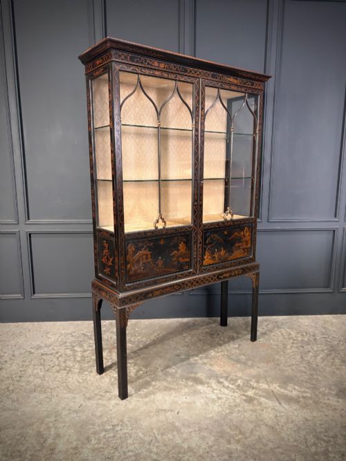 Black Chinoiserie Display Cabinet