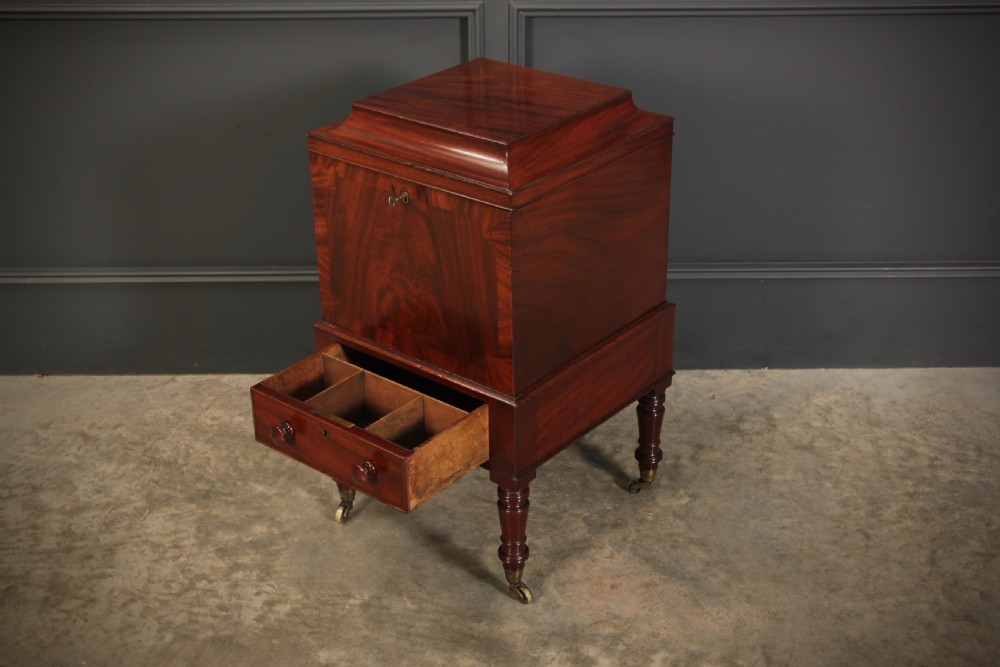 Regency Mahogany Cellarette On Stand View IX