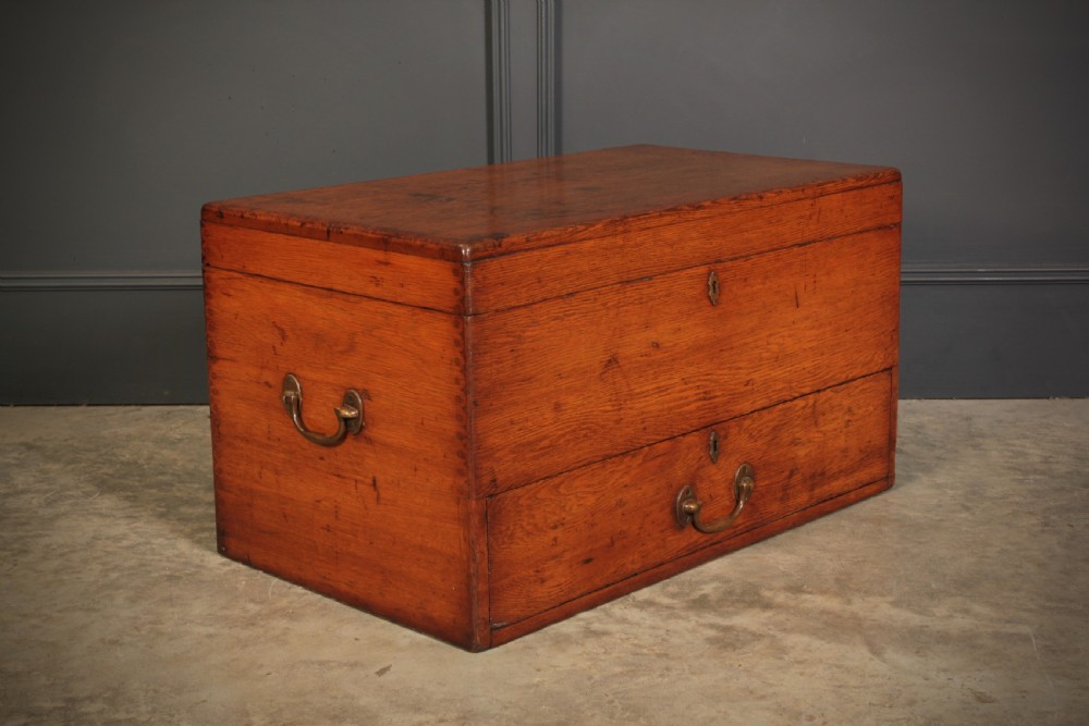 19th Century Oak Mule Trunk View VII