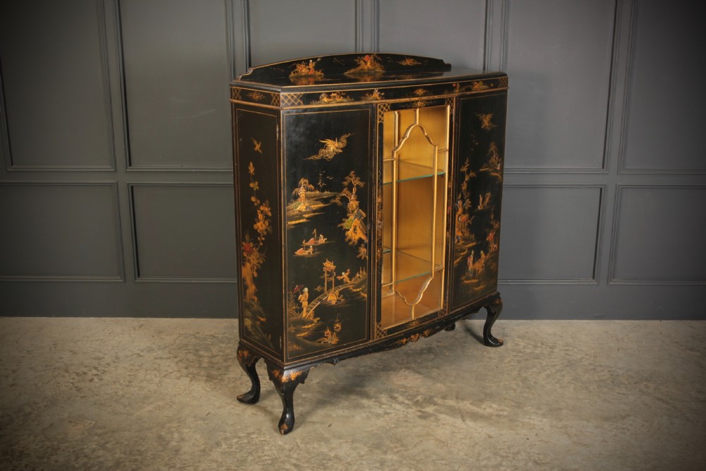 Black Japanned Chinoiserie Bow Front Display Cabinet View IV