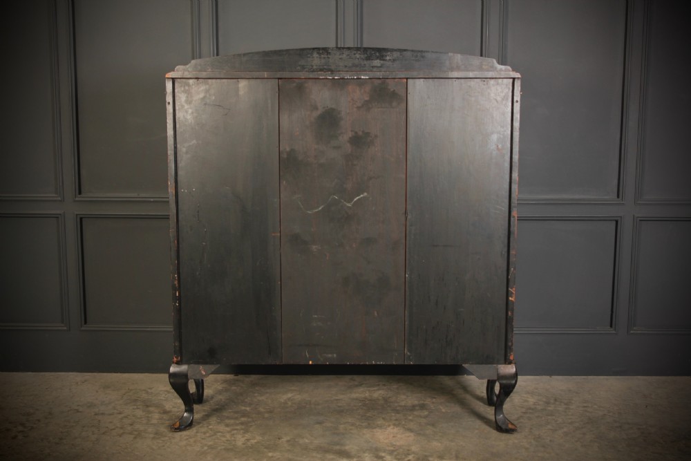 Black Japanned Chinoiserie Bow Front Display Cabinet View VIII