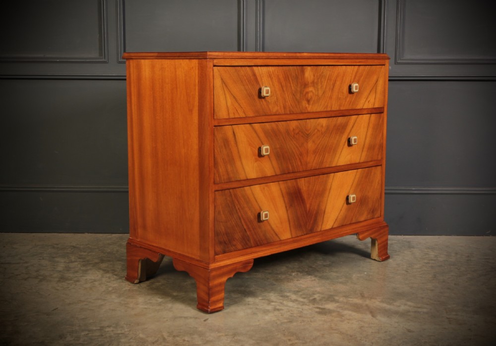 Walnut Art Deco Chest of Drawers by Waring & Gillow