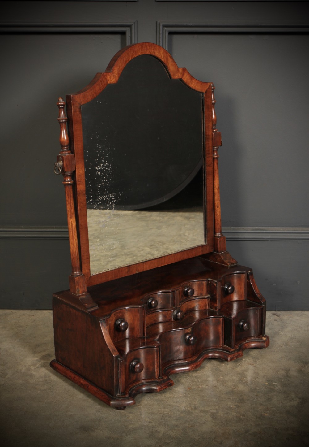 Queen Anne Style Mahogany Dressing Mirror