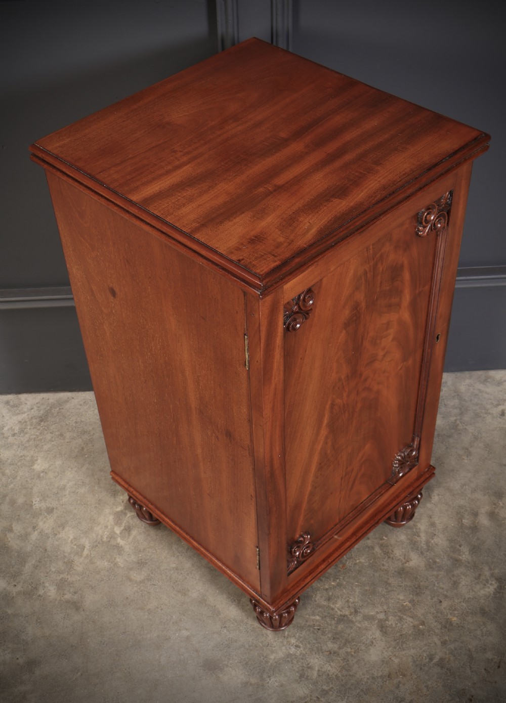 Pair of Regeny Mahogany Bedside Cabinets View X