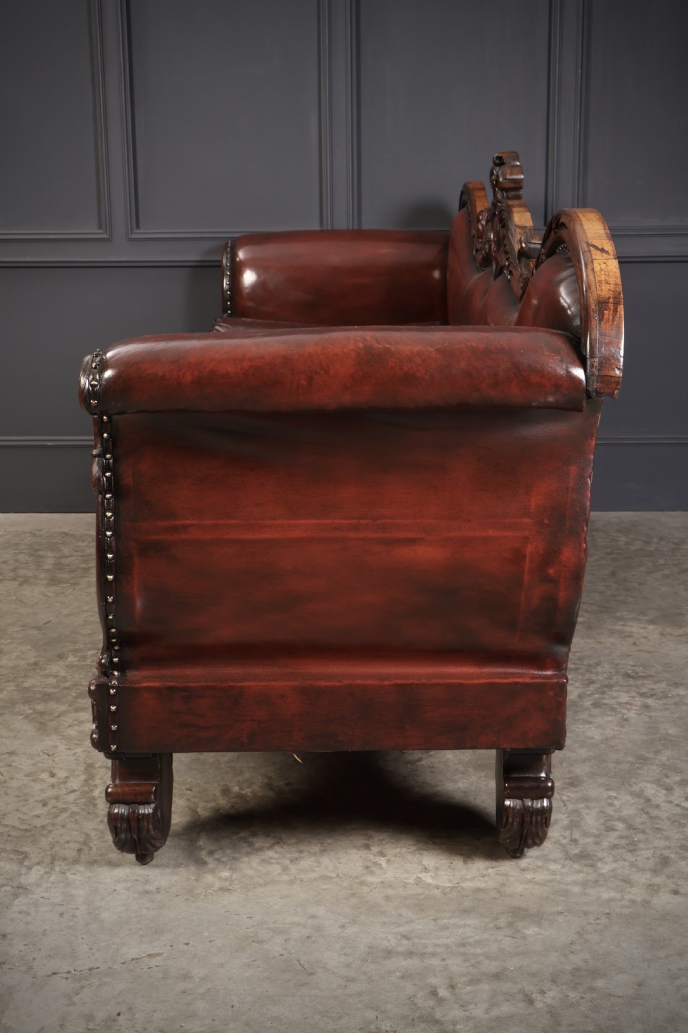 Large Rosewood Leather Sofa View XIII
