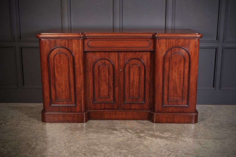 Victorian Mahogany 4 Door Sideboard